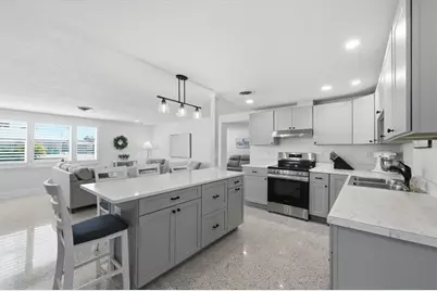 2090 Pennsylvania Avenue, Englewood, FL 34224 - Photo 11