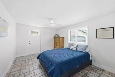 2090 Pennsylvania Avenue, Englewood, FL 34224 - Photo 13