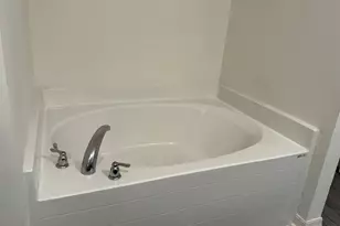 2082 S Chamberlain Blvd, North Port, FL 34286 - Photo 11