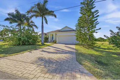 42 Pine Valley Place, Rotonda West, FL 33947 - Photo 9