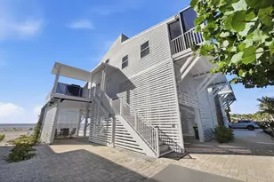 33 S Gulf Blvd, Placida, FL 33946 - Photo 11