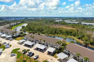 202 Silver Lake Dr, Venice, FL 34292 - Photo 5