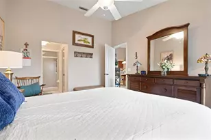 202 Silver Lake Dr, Venice, FL 34292 - Photo 27