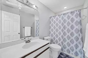 687 Linden Dr, Englewood, FL 34223 - Photo 31