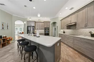 3878 Royal Hammock Blvd, Sarasota, FL 34240 - Photo 11