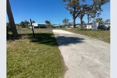 3346 Goldfinch Lane, Englewood, FL 34224 - Photo 11