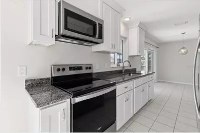 7287 Wicklow Lane, Englewood, FL 34224 - Photo 11