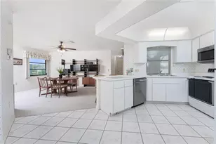 21 Bunker Ln, Rotonda West, FL 33947 - Photo 11