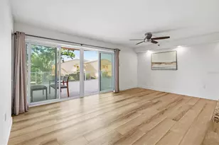 7430 Sunshine Skyway Ln S, Saint Petersburg, FL 33711 - Photo 13