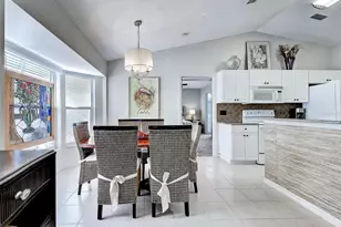 10381 Sandrift Ave, Englewood, FL 34224 - Photo 11