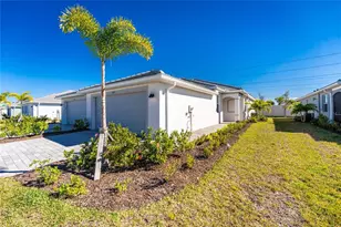 8117 Shr Lk Dr, Englewood, FL 34224 - Photo 7