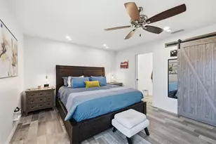 10300 Sandrift Ave, Englewood, FL 34224 - Photo 15