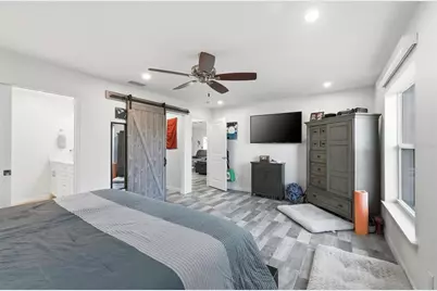 10300 Sandrift Avenue, Englewood, FL 34224 - Photo 17