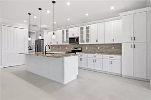 721 Redbud Ct, Englewood, FL 34223 - Photo 9