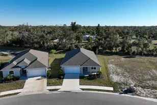 721 Redbud Ct, Englewood, FL 34223 - Photo 33