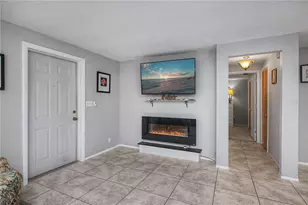 236 Annapolis Ln, Rotonda West, FL 33947 - Photo 23