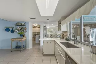 12577 SW Kings Row, Lake Suzy, FL 34269 - Photo 21