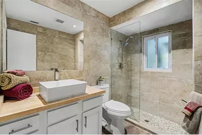 838 Spring View Avenue NW, Port Charlotte, FL 33948 - Photo 17