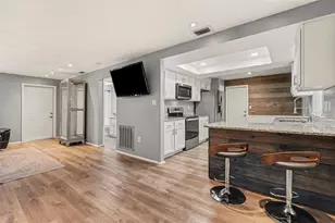 838 Springview Ave NW, Port Charlotte, FL 33948 - Photo 5