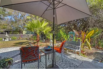 838 Spring View Avenue NW, Port Charlotte, FL 33948 - Photo 21