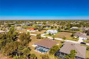 686 Rotonda Cir, Rotonda West, FL 33947 - Photo 59