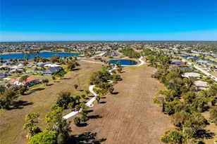 686 Rotonda Cir, Rotonda West, FL 33947 - Photo 65