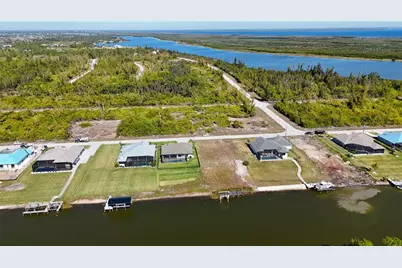 16652 Liggett Circle, Port Charlotte, FL 33981 - Photo 29