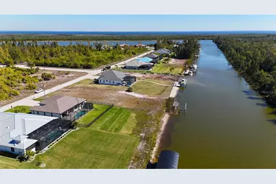 16652 Liggett Circle, Port Charlotte, FL 33981 - Photo 31