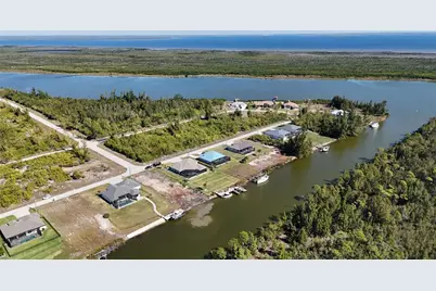 16652 Liggett Circle, Port Charlotte, FL 33981 - Photo 27