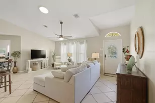 23 Sportsman Terrace, Rotonda West, FL 33947 - Photo 7