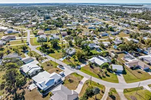 2091 Oyster Creek Dr, Englewood, FL 34224 - Photo 41