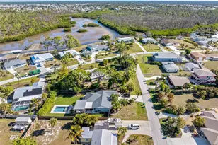 2091 Oyster Creek Dr, Englewood, FL 34224 - Photo 29