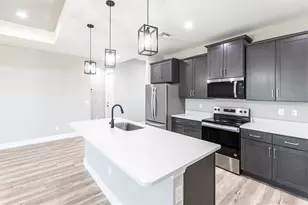 2729 SW 4th Terrace, Cape Coral, FL 33991 - Photo 13