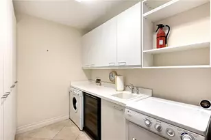 235 Cocoanut Ave, Sarasota, FL 34236 - Photo 37