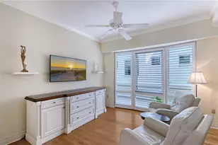 235 Cocoanut Ave, Sarasota, FL 34236 - Photo 23