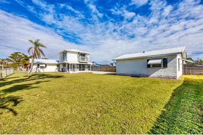 2075 Pennsylvania Avenue, Englewood, FL 34224 - Photo 3