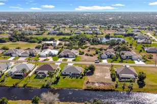 7 Medalist Ln, Rotonda West, FL 33947 - Photo 1