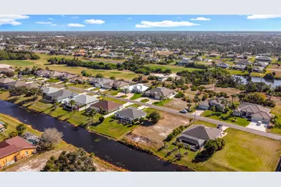 7 Medalist Lane, Rotonda West, FL 33947 - Photo 3