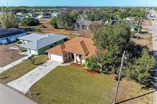 25206 Nocturne Ln, Punta Gorda, FL 33983 - Photo 7