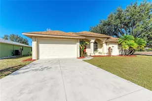 25206 Nocturne Ln, Punta Gorda, FL 33983 - Photo 9