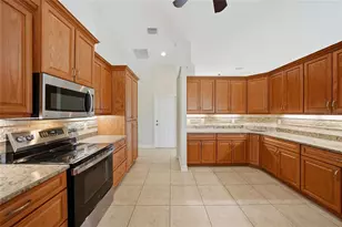 721 Rotonda Cir, Rotonda West, FL 33947 - Photo 9