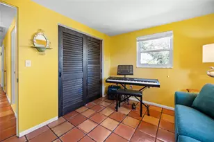 1661 5th St, Englewood, FL 34223 - Photo 19