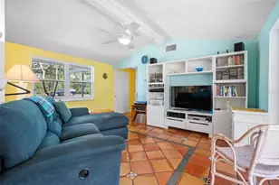 1661 5th St, Englewood, FL 34223 - Photo 11