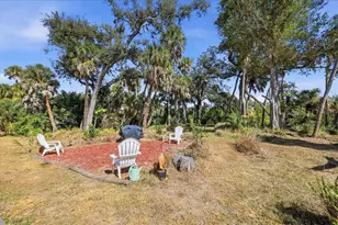 2020 E Dolphin Dr, Englewood, FL 34223 - Photo 43