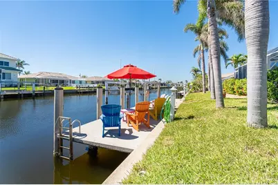 471 Capri Isles Court, Punta Gorda, FL 33950 - Photo 31