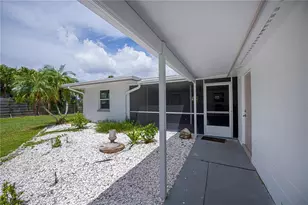 352 Oak St, Englewood, FL 34223 - Photo 13