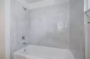 352 Oak St, Englewood, FL 34223 - Photo 47