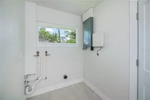 352 Oak St, Englewood, FL 34223 - Photo 45