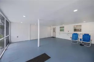 352 Oak St, Englewood, FL 34223 - Photo 15