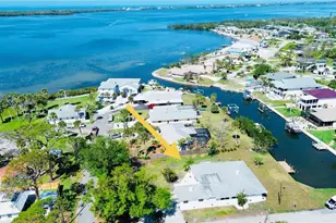 352 Oak St, Englewood, FL 34223 - Photo 1